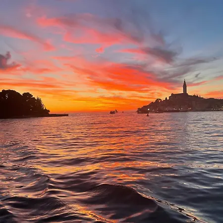 Stylish In Old Town *